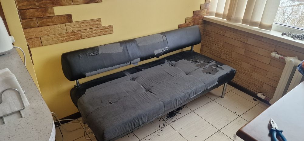 Продам диван добротний