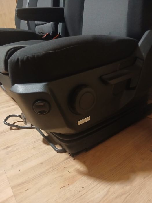 Fotel pneumatyczny crafter II