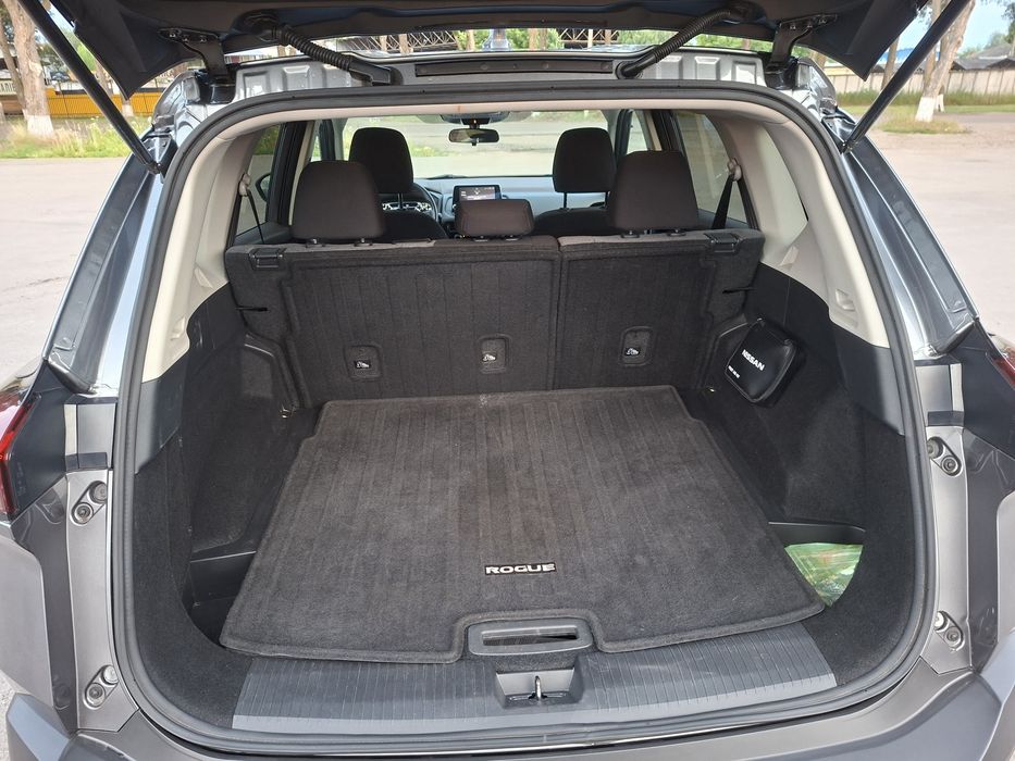 Nissan Rogue T33