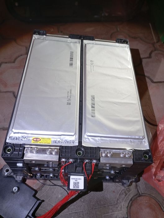 Продам акумуляторні збірки,модулі або пластини ,lg chem,sk innovation