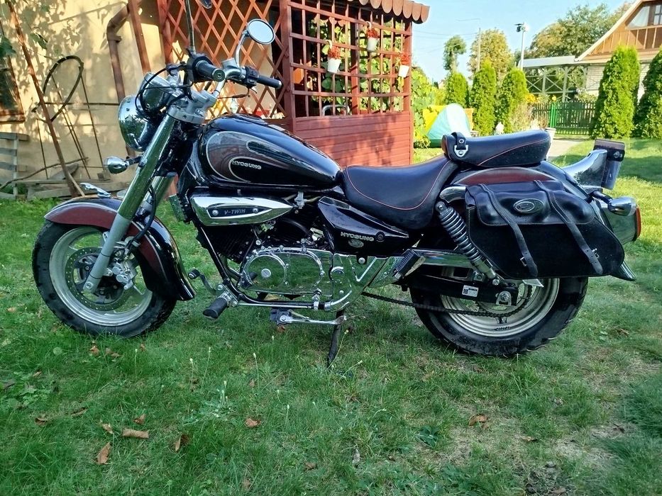 Motocykl Hyosung Aquila 125