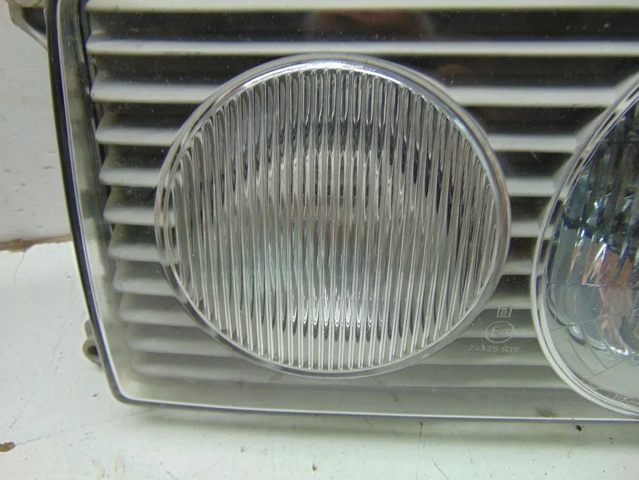 Mercedes W123 faróis