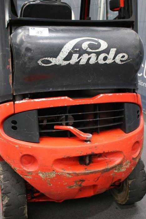 Empilhador GPL gás Linde H16T-03 - 1.600 Kg (2512)