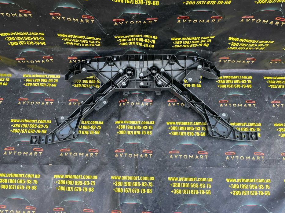 Панель передня Tesla Model Y панель передняя Tesla Y 1660012-00-B