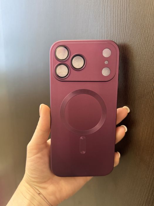 Чехол на iPhone 17/18 Pro Max