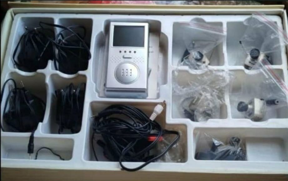 4 Камери спостереження