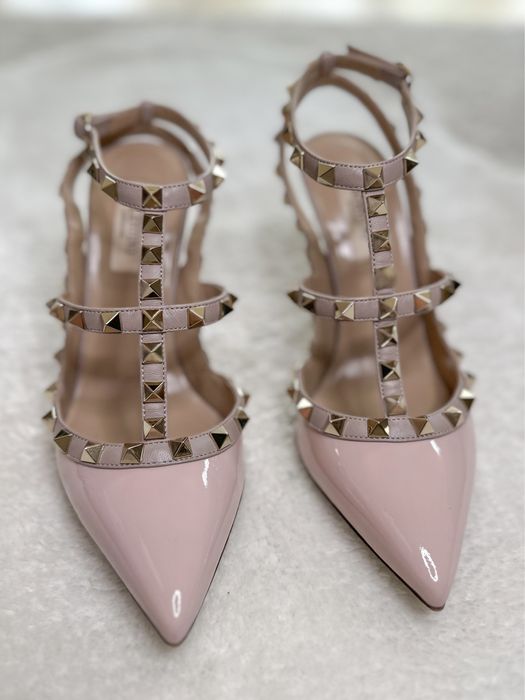 Sapatos salto alto Originais Valentino Garavani Rockstud