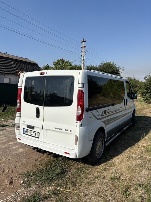Продам Opel Vivaro long ( довга база ) рестайнлінг пасажир