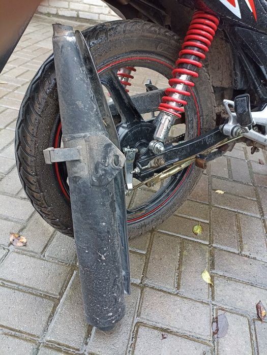 Продам трубу прямоток Geon Pantera 150