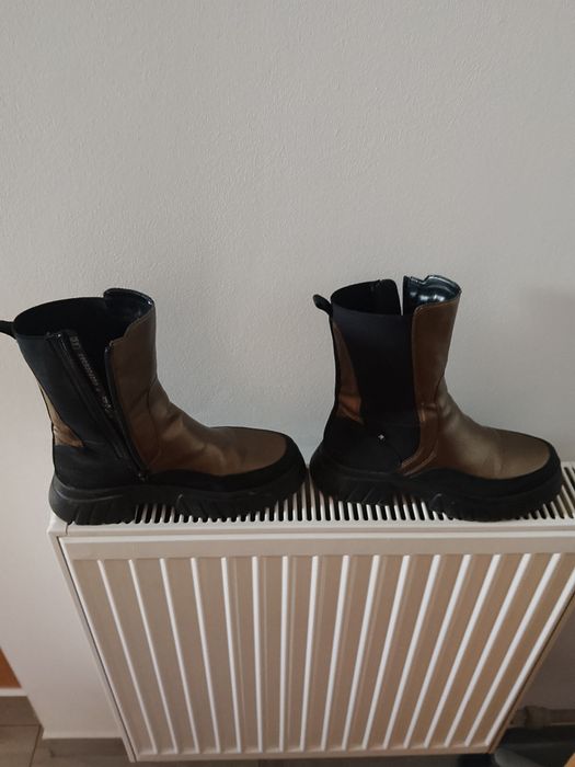 Śliczne kozaczki damskie rozmiar 37