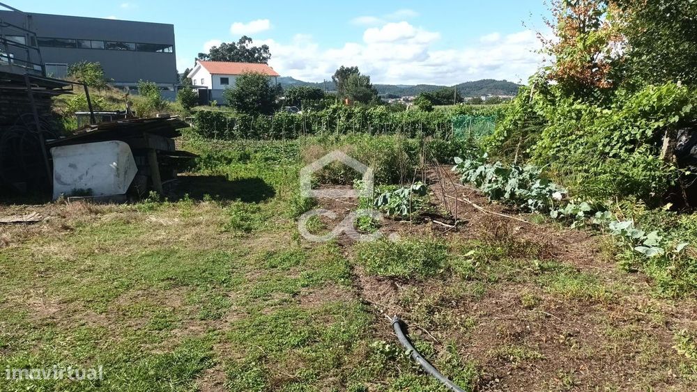 Terreno em Selho São Jorge - Guimarães