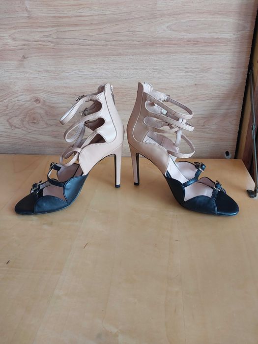 Buty szpilki, sandały, ZARA TRAFALUC rozm.39 dł.wkładki 25 cm.