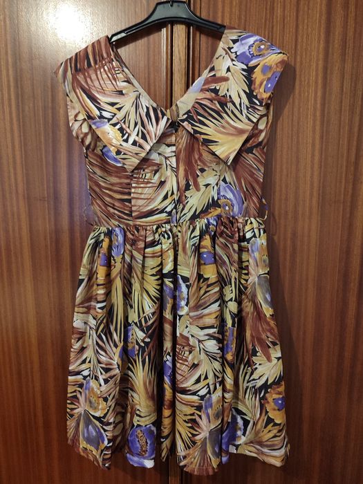 Vestidos em segunda mão