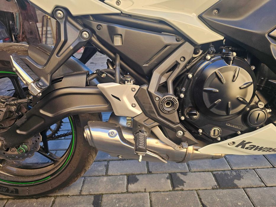 kawasaki ninja 650 przebieg 9800km