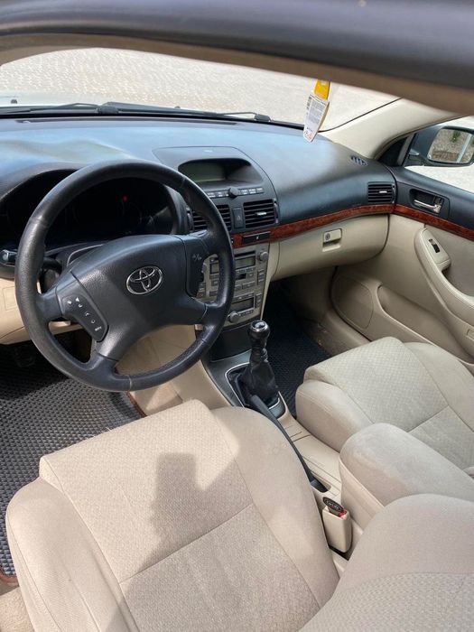 Продам Тойота авенсіс 2006р