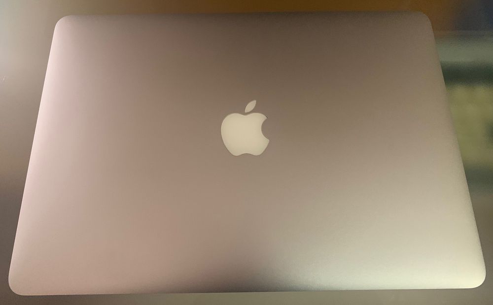 Apple Macbook Air 13,3" i5 1,8 Ghz 13,3” 8GB Ram SSD 128GB 2017