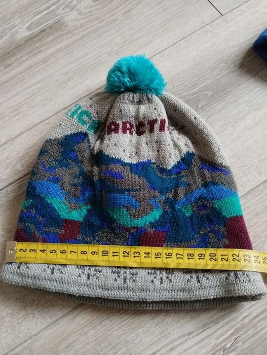 Шапки , мітенки, дитячі шапки