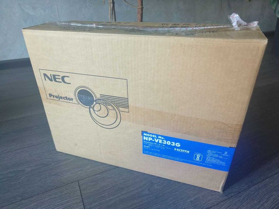 Новый проектор NEC NP-VE303