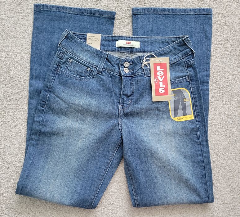 Jeansy Levis 526 Slender Boot 4 Medium