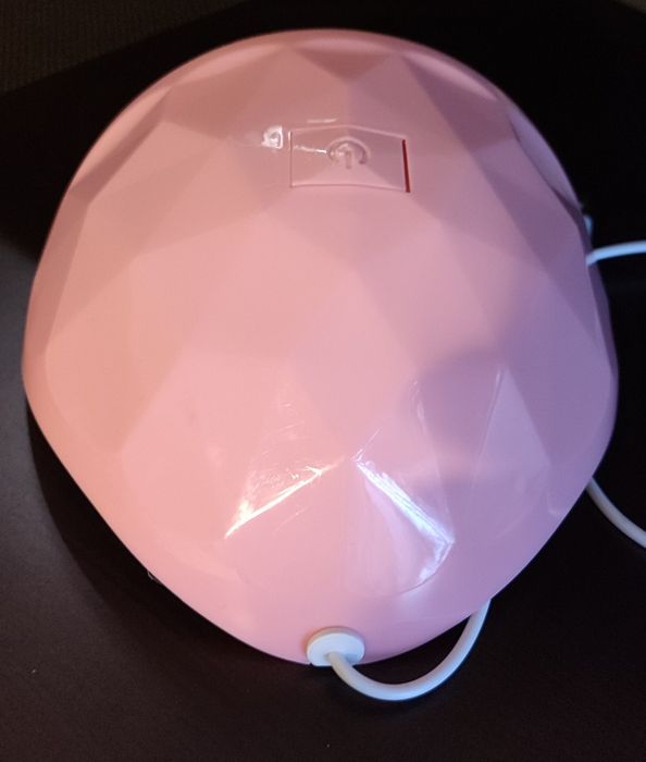 Lampa UV do paznokci