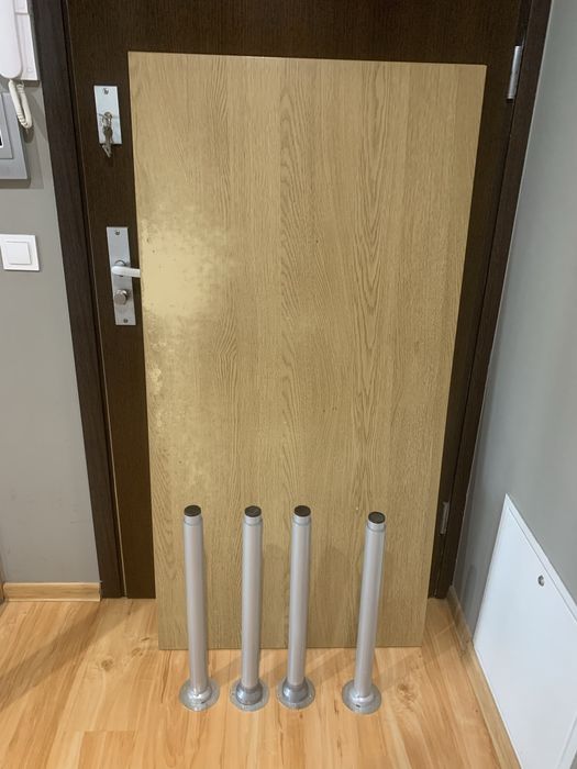 Stół (duze biurko Ikea)Rezerwacja