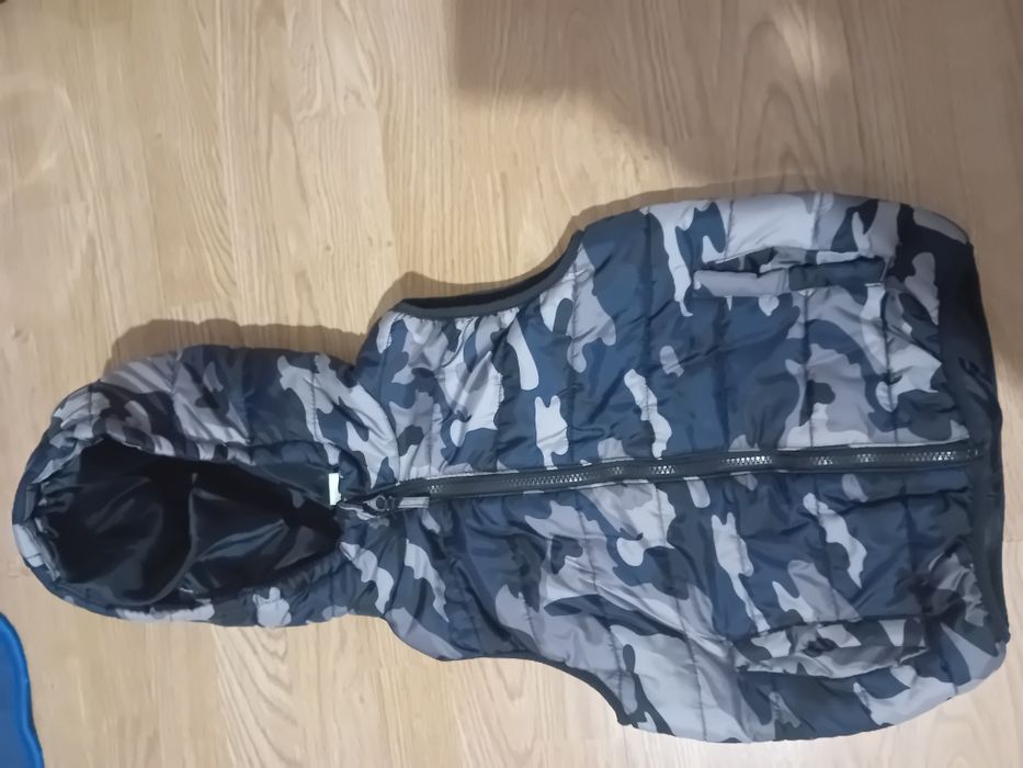 Sprzedam bezrękawnik 128