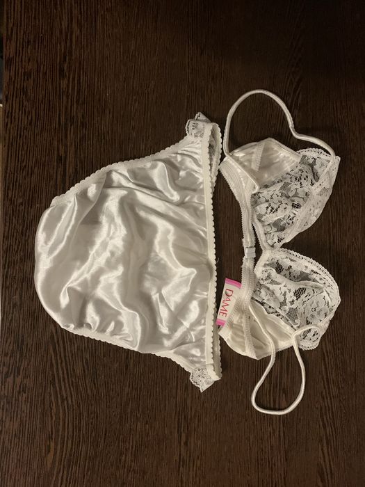 Нижнее бельё женское