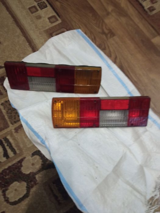 Продам задні фанарі ЗАЗ 969м