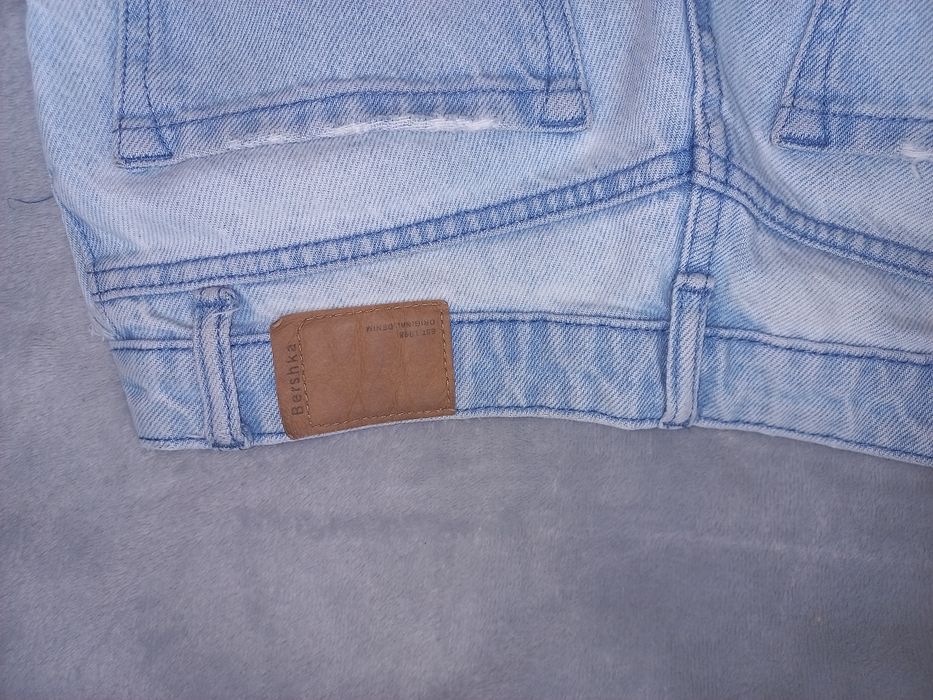 Джинси Bershka голубі