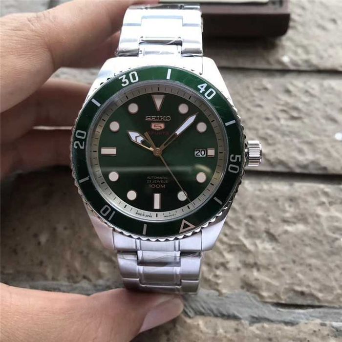Годинник автоматичний Seiko 5 Sports SRPB93K1 "Hulk"