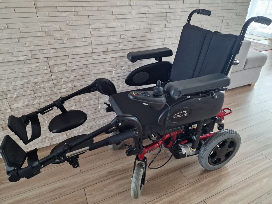 Wózek inwalidzki elektryczny Quicki Tango