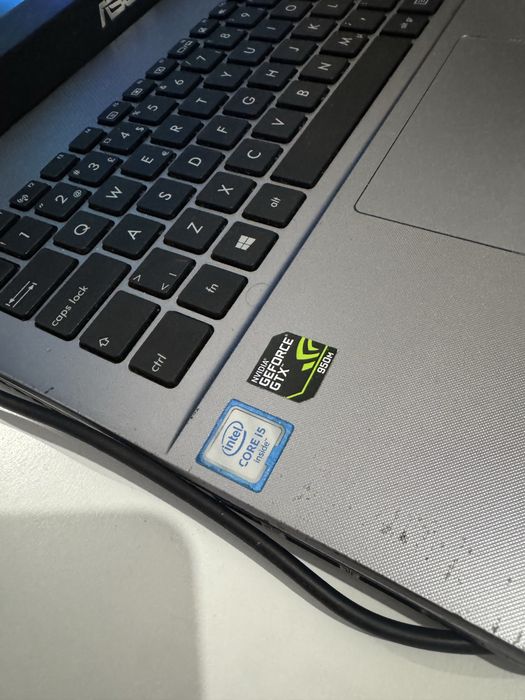 ASUS x550VX Notebook