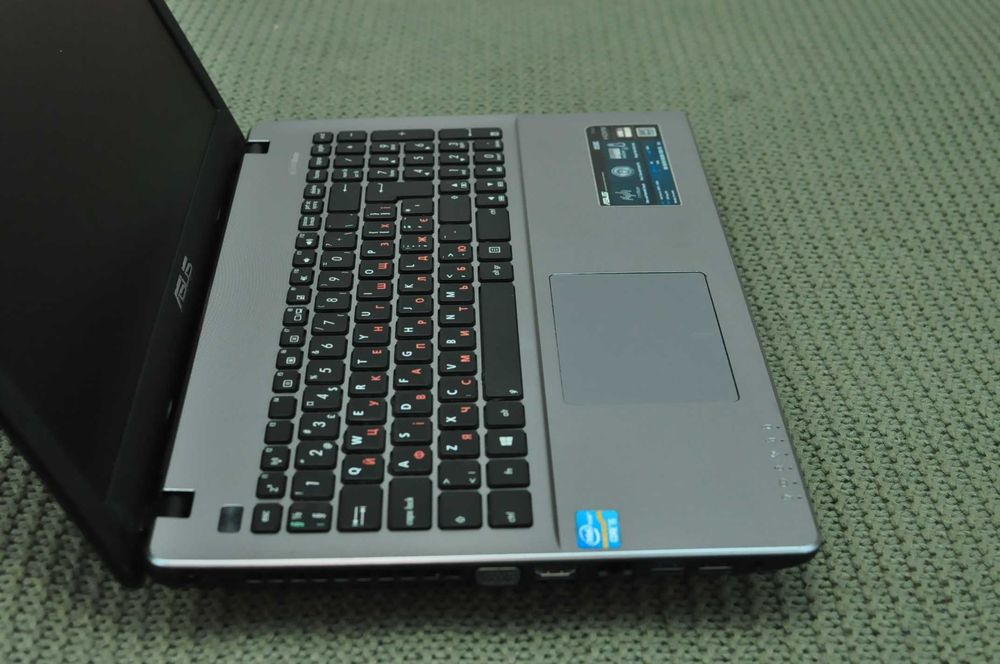 Мощный ноутбук Asus x550с1 (Core i5/8Gb/750/Video 2Gb)