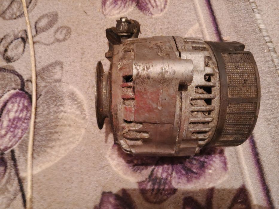 Продам генератор на трактор МТЗ