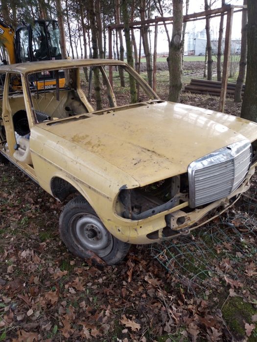 Mercedes  w123 cześć albo w całości