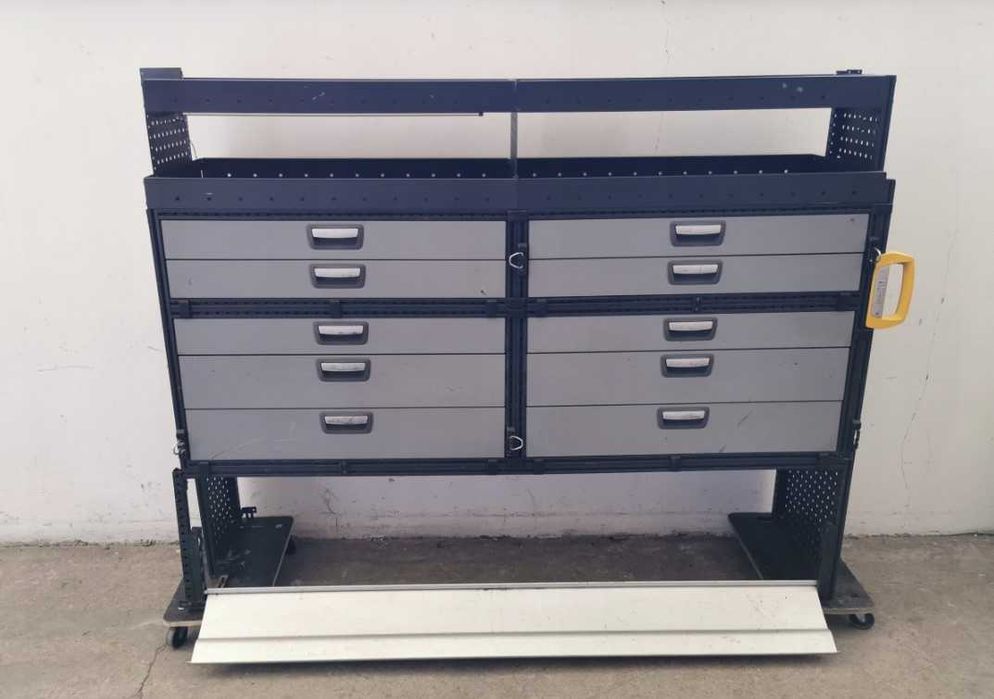 Zabudowa serwisowa warsztatowa CRAFTER SPRINTER TRANSIT MAN TGE IVECO