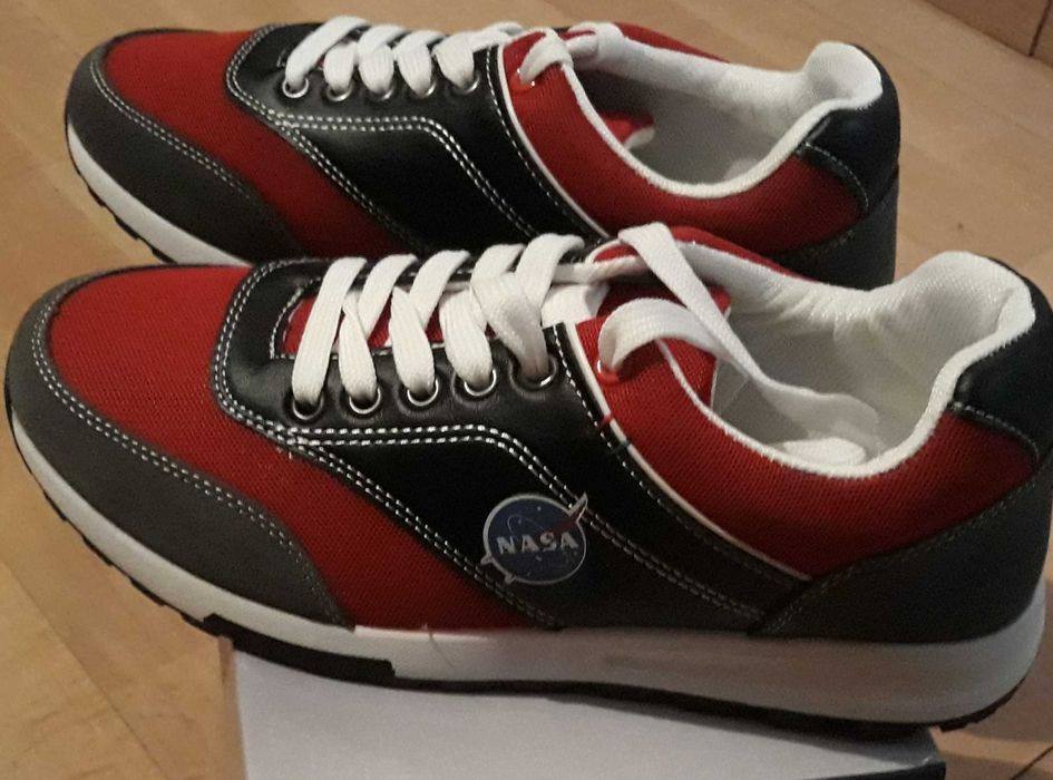 Sapatilhas NASA novas