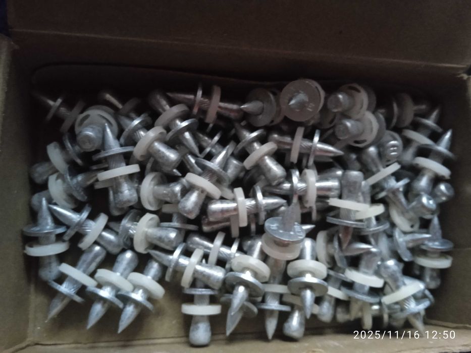 Kołki gwoździe do stał Hilti ENP3- 21 D12