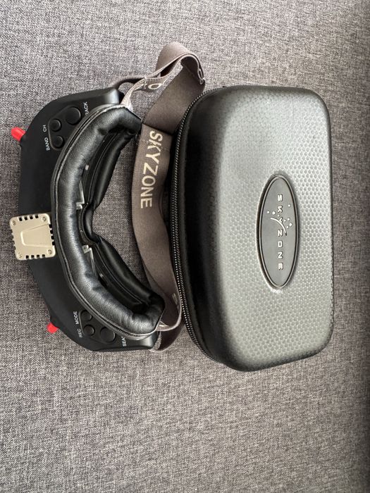 FPV окуляри skyzone sky02O