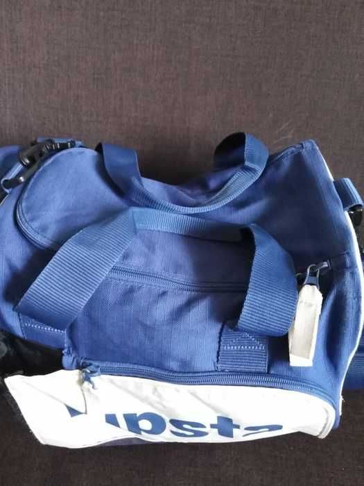 Torba sportowa. KIPSTA.