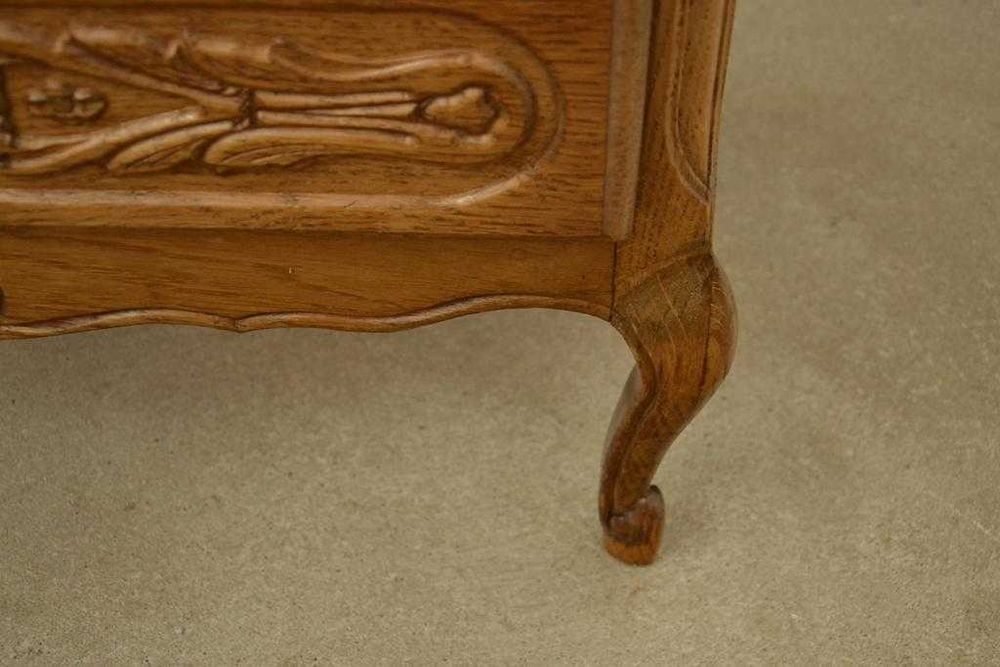 komoda ludwikowska z szufladami