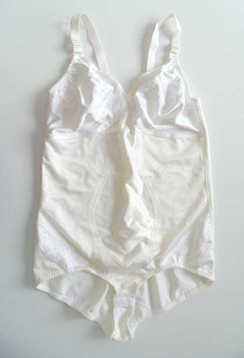 Marks&Spencer nowe body wyszczuplające modelujące 95C