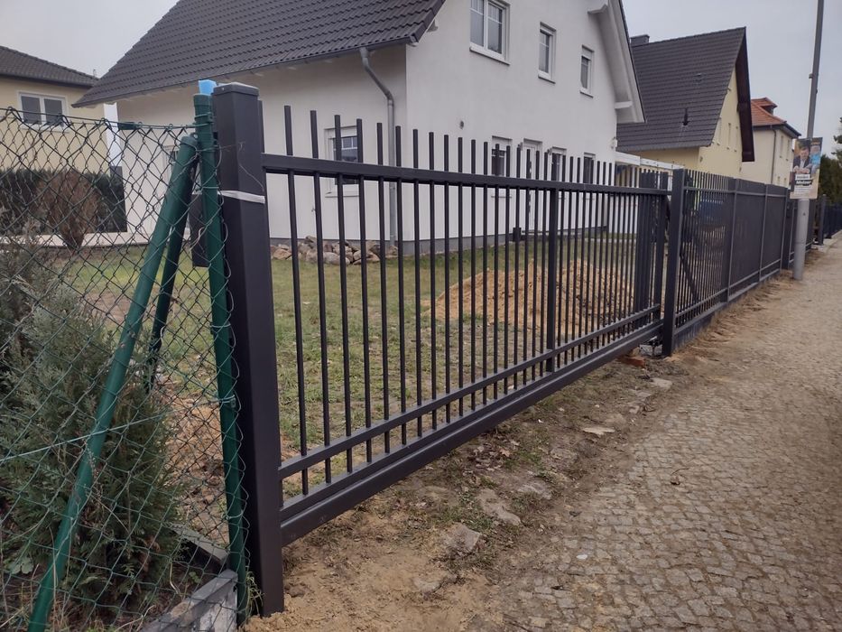 Brama przesuwna na wymiar