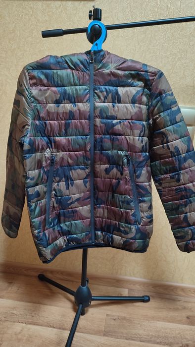 Ветровка для мальчика фирмы Zara kids,  весенняя курточка