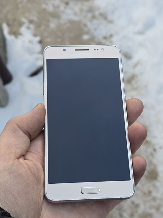 Samsung  J5 (2016)  4G Android NFC