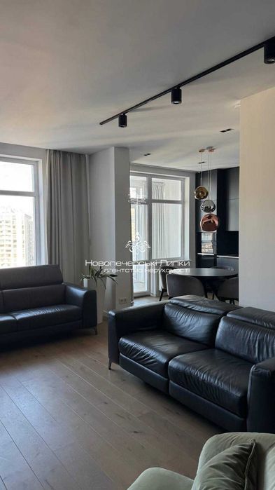 Продаж унікального пентхаусу без рем. вул. Ломаківська  508м2 Печерськ