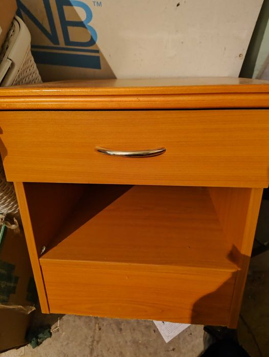 Szafka nocna, nakastlik z PRL