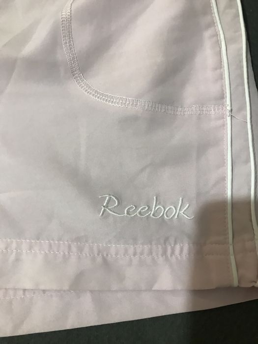 Spodenki Reebok jasnoróżowe