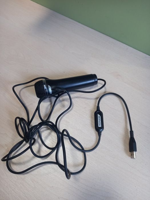 Мікрофон Konami хороший стан