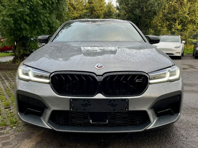 Бампер передний M5 F90 BMW 5 Бампер Ноздри Жалюзи Заслонки